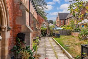 Photo 21- click for photo gallery